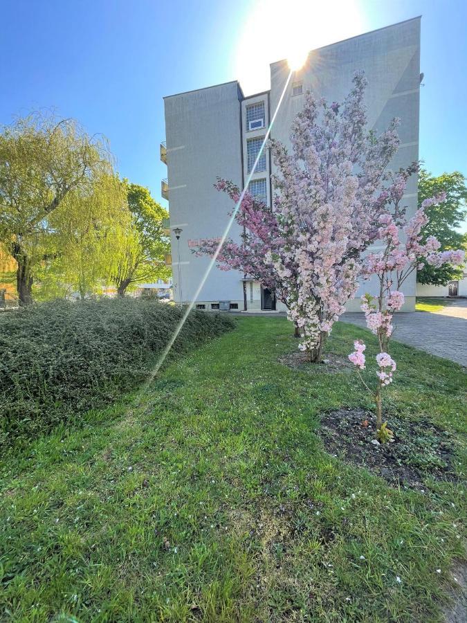 Al-Dom Apartamenty Apartament Zaciszny Kołobrzeg Buitenkant foto