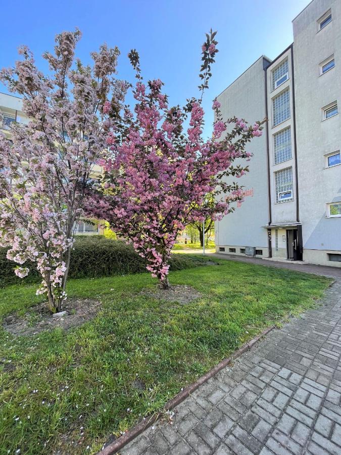 Al-Dom Apartamenty Apartament Zaciszny Kołobrzeg Buitenkant foto